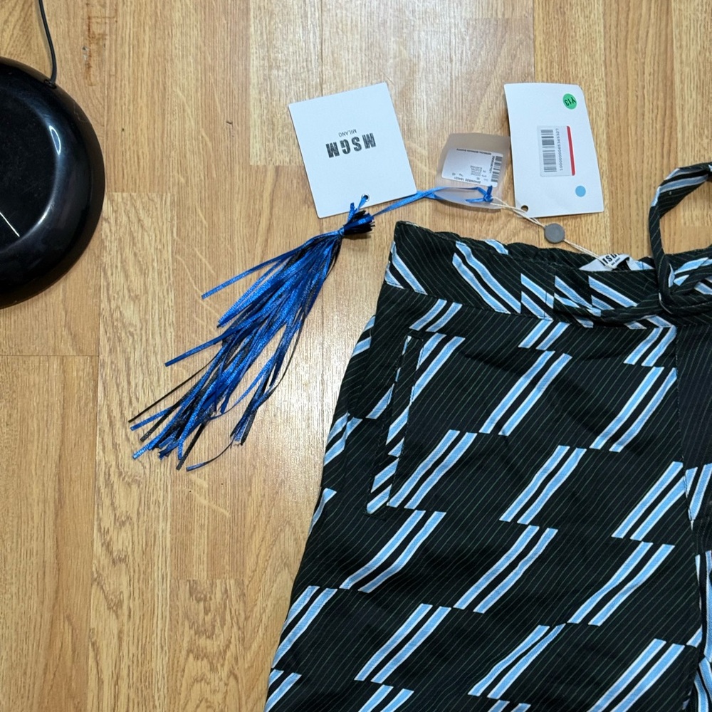 MSGM Black and Blue Zigzag Skirt - Picture 4 of 13